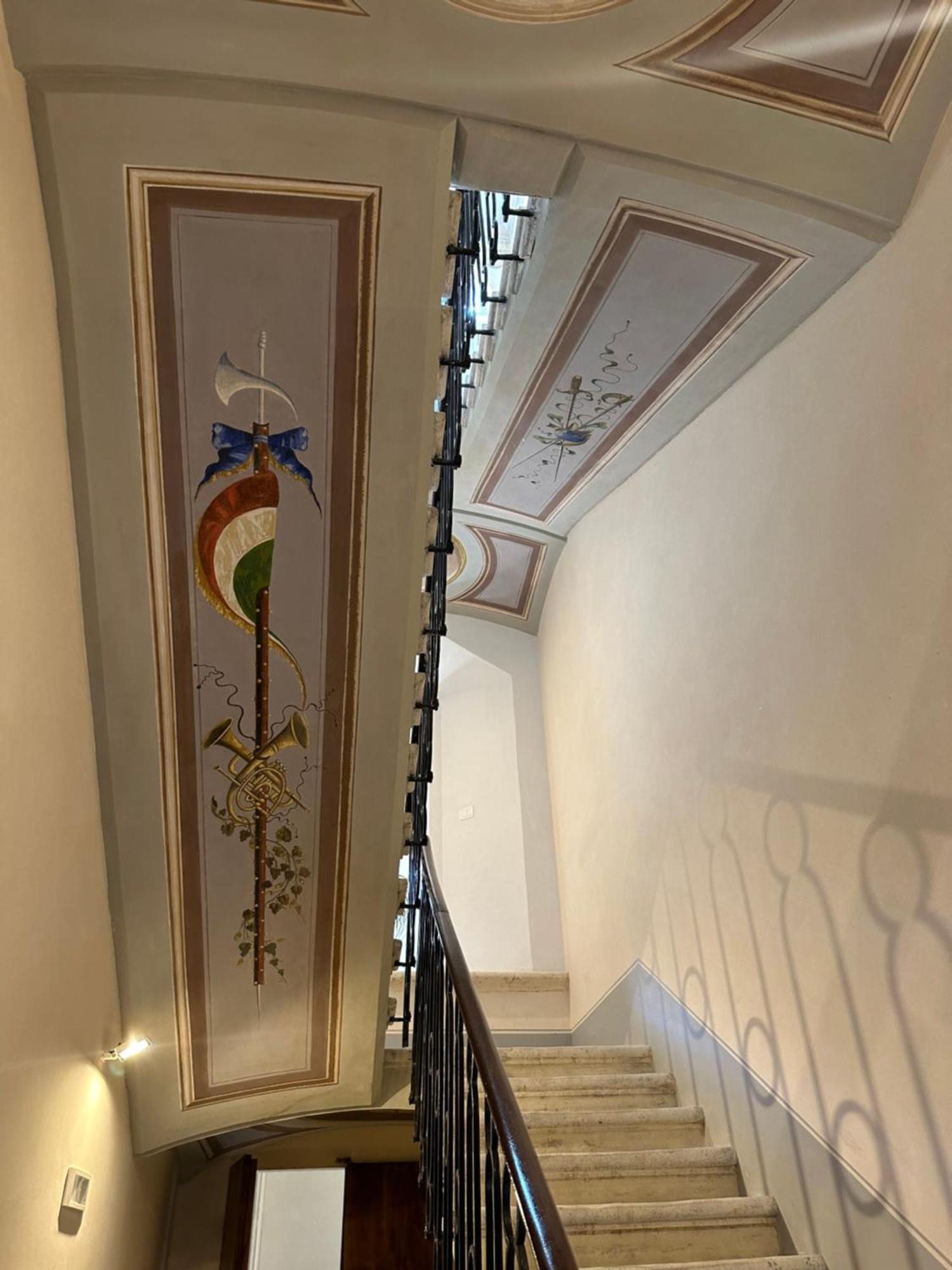 Casa Colonna - Suite Della Torre LʼAquila المظهر الخارجي الصورة